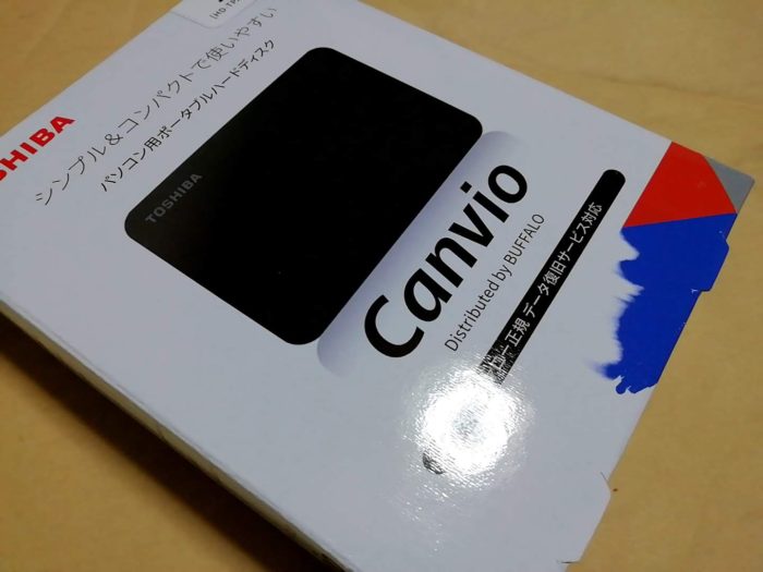 東芝 Canvio 1TB ポータブルHDD HD-TPA1U3-BをAmazonで買ったらぷちぷち封筒で届いた